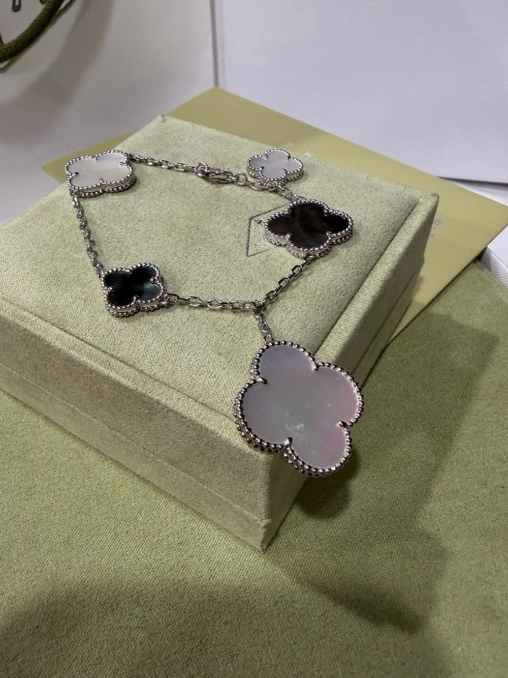 Vintage Magical Clover Bracelet Mother-of-Pearl $13,000
